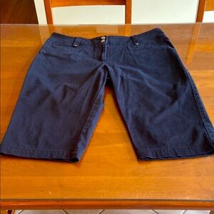 Eric Black Bermuda Shorts With Silver Accents. Jean Style. EUC
